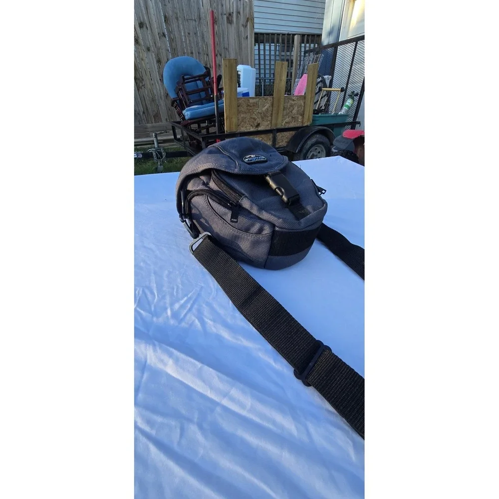 Tamrac Digital camera bag perfect for Canon Nikon Sony Alpha